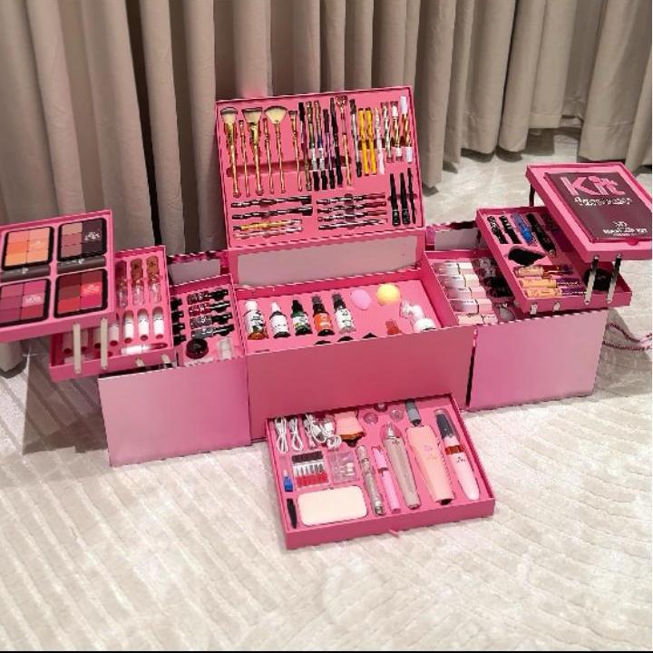 Huge Makeup kit Vanity